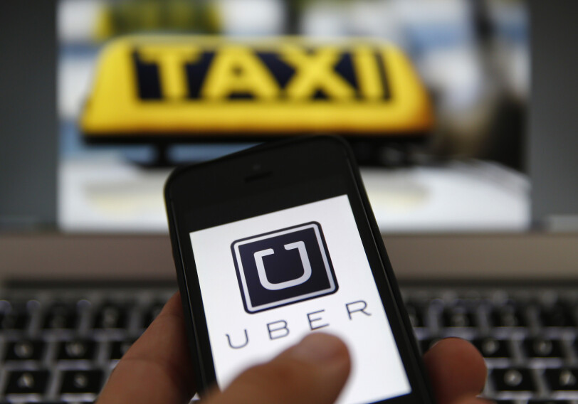 Uber испытывает такси без водителя 