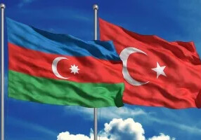 Население Турции считает Азербайджан самой близкой себе страной - Опрос