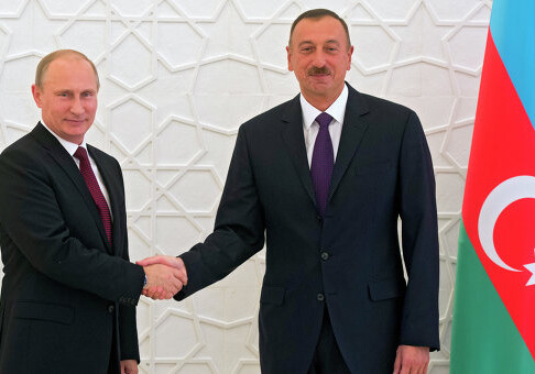 Президент Азербайджана поздравил Владимира Путина
