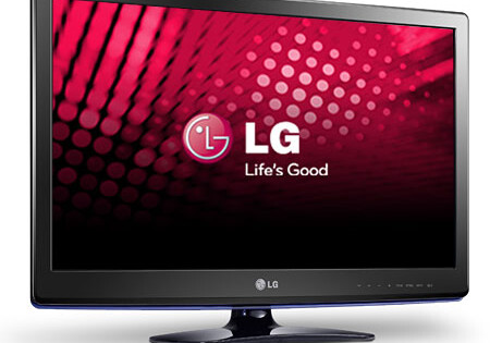 LG представила телевизоры с функцией отпугивания москитов