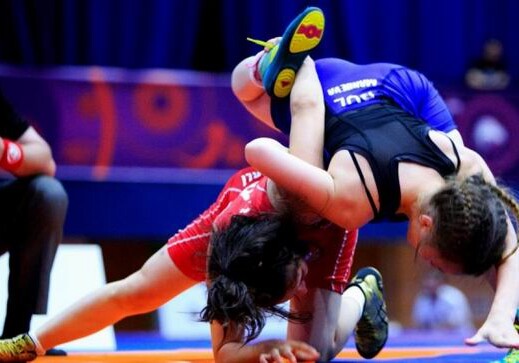 Азербайджанская спортсменка завоевала серебро на ЧЕ по борьбе
