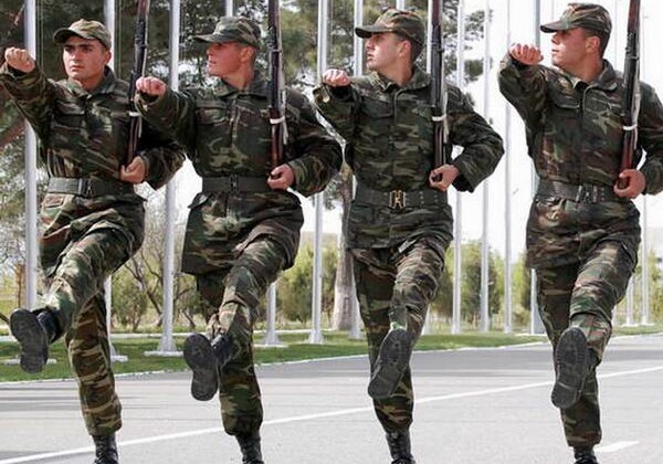 В воинских частях Азербайджана введен особый режим 