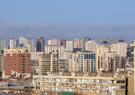 В Баку будут проверять высотки на сейсмоустойчивость