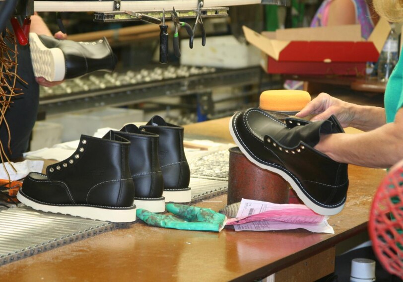 Азербайджан готовится начать экспорт обуви