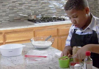 Ради покупки дома для своей матери 8-летний американец открыл пекарню