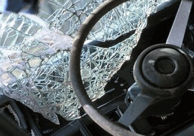 В Баку столкнулись 3 автомобиля, погибли 3 человека