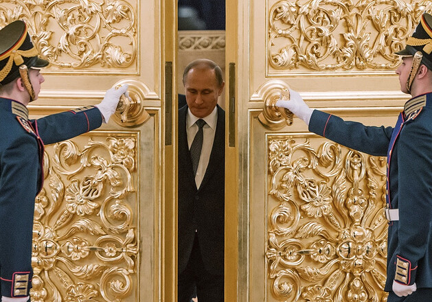 «Мое выступление будет кратким...» - 17 лет назад Путин впервые возглавил кабмин