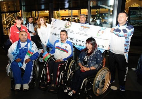 Азербайджанских паралимпийцев проводили в Рио (Фото)