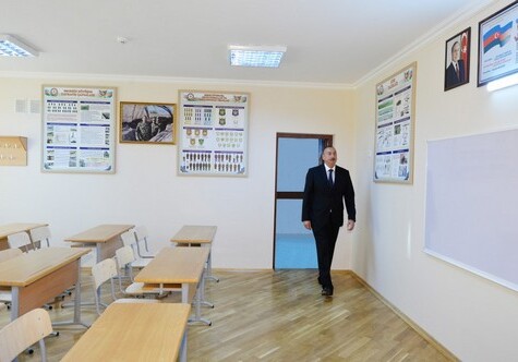 Президент Азербайджана побывал в школе №229 Низаминского района (Фото)