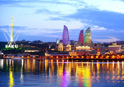 Баку входит в пятерку городов, популярных для осенних путешествий