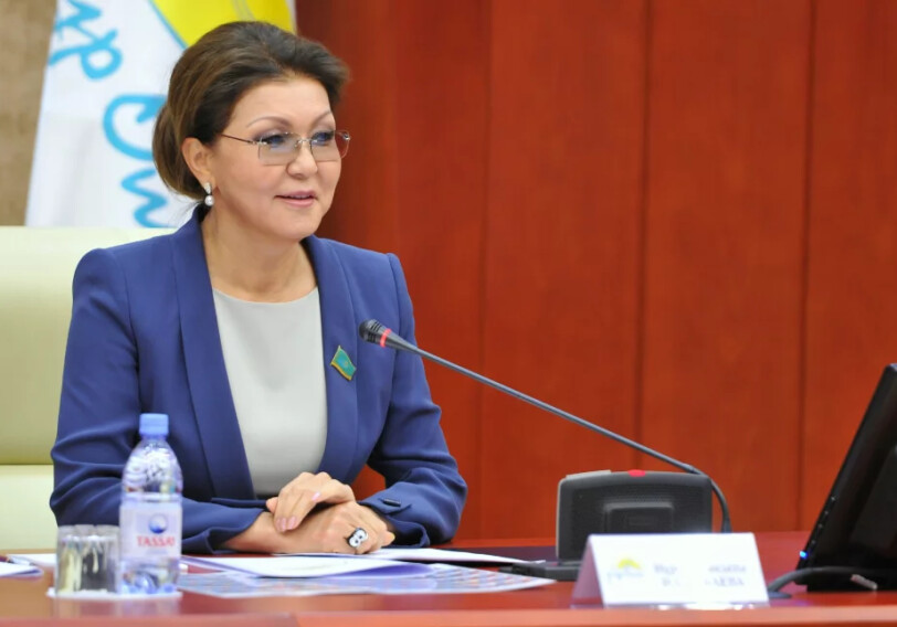 Президент Казахстана назначил дочь Даригу сенатором