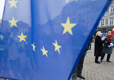 ЕС продлил санкции против граждан России и Украины