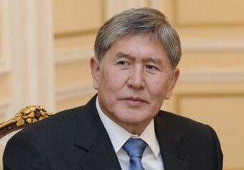 Президент Киргизии, отмечающий 60-летие выпустил новый клип со своей песней (Видео)