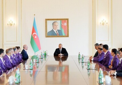 Президент Ильхам Алиев встретился с участниками Паралимпийских игр (Фото)