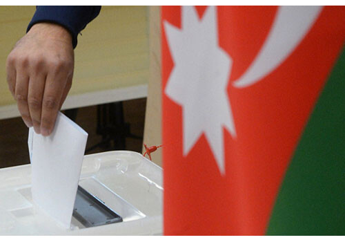 Зарубежные наблюдатели о ходе референдума в Азербайджане (Добавлено)