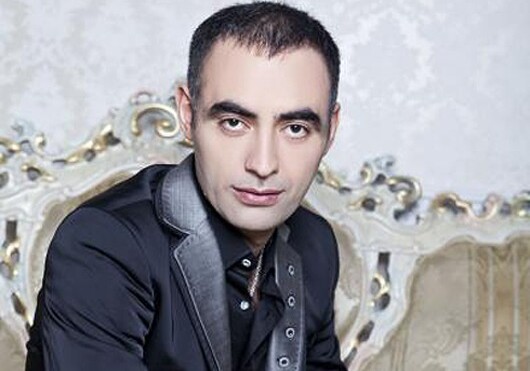Известный азербайджанский экстрасенс выступил в роли певца (Видео)