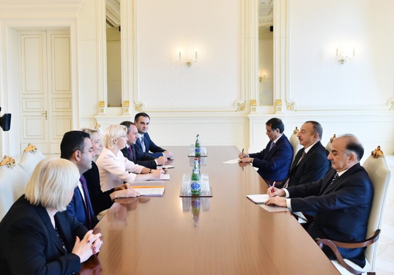 Президент Азербайджана принял делегацию Сейма Латвии