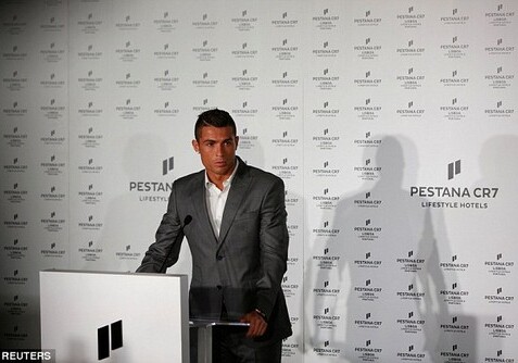 Роналду открыл свой новый отель в Лиссабоне (Фото)