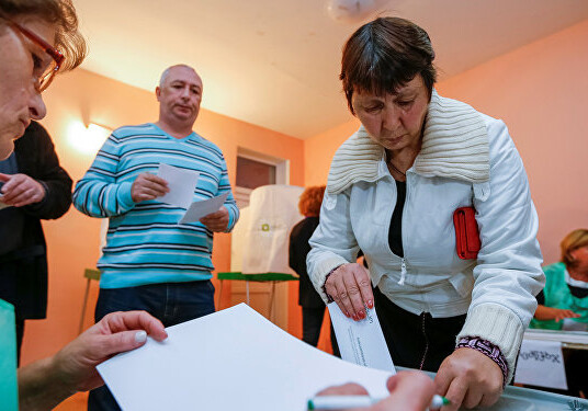 Активность на парламентских выборах в Грузии на 15:00 составила 34,79% 
