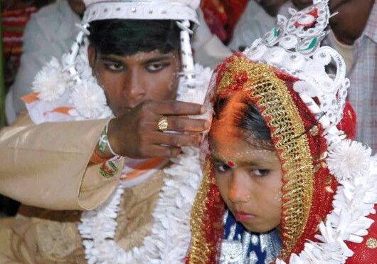 Save the Children: в мире каждые 7 секунд выходит замуж девочка младше 15 лет