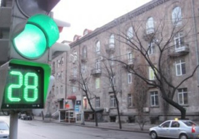 В Баку наблюдаются сбои в работе светофоров