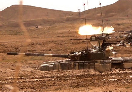 Танковые подразделения Азербайджана совершенствуют боевые навыки (Фото)