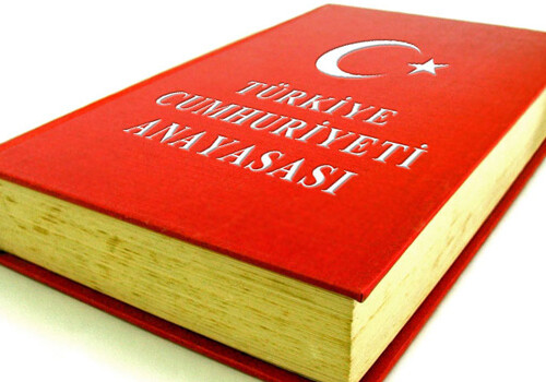 В Турции завершена работа над новой конституцией