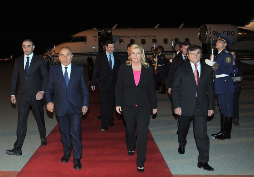 Президент Хорватии прибыла с визитом в Азербайджан