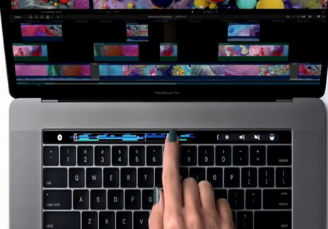 Apple представила MacBook с двумя дисплеями (Видео)