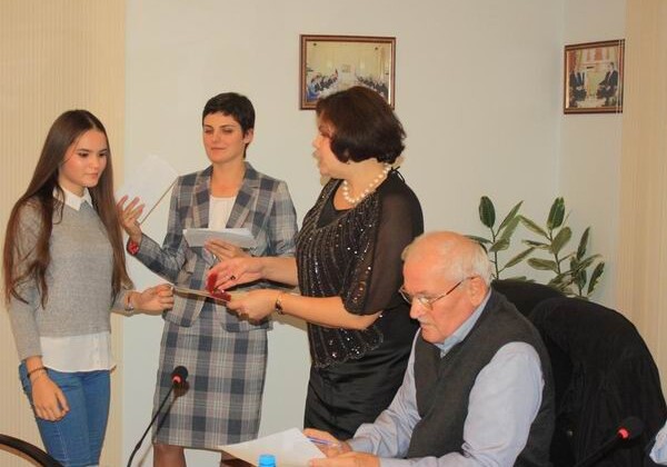 Азербайджанские студенты получили стипендию мэра Москвы (Фото)