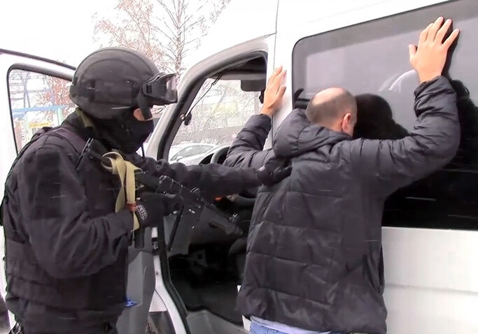 В Москве и Петербурге задержали членов группы, готовивших теракты (Видео-Добавлено)