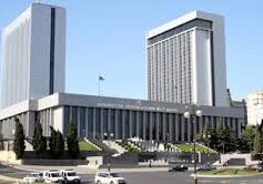 Законопроект о госбюджете Азербайджана на 2017 год представлен в парламент