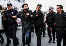 Власти Турции отстранили от работы еще 15 тыс. госслужащих