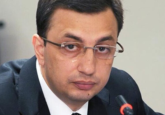 Руфат Асланлы: «В 2017 году будет объявлена приватизация Международного банка Азербайджана»