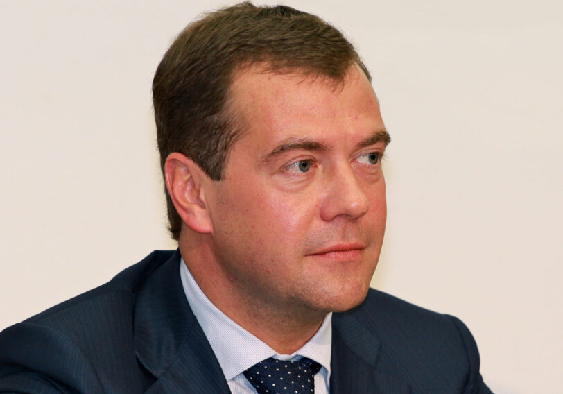 Дмитрий Медведев позвонил президенту Азербайджана