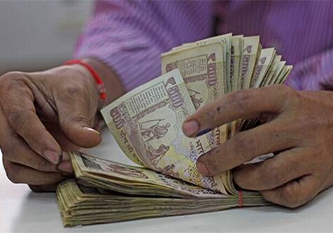Бедная жительница Индии по ошибке получила миллиард рупий