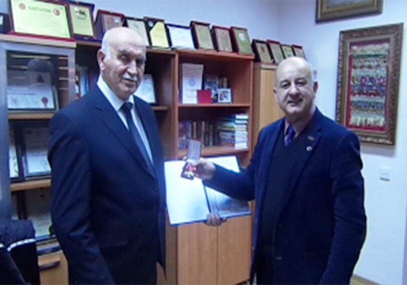 Азербайджанский ученый награжден орденом «Честь и Совесть»