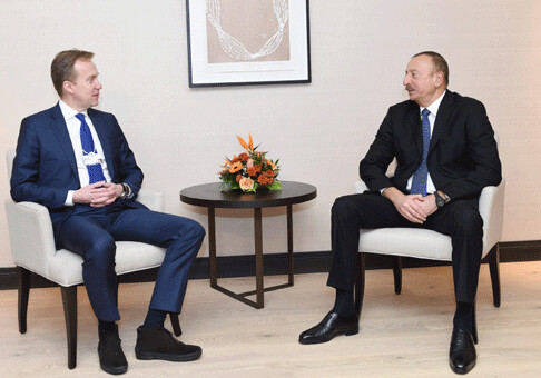 Президент Ильхам Алиев встретился в Давосе с министром иностранных дел Норвегии