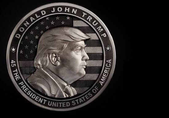 В России отчеканили монету с изображением Трампа