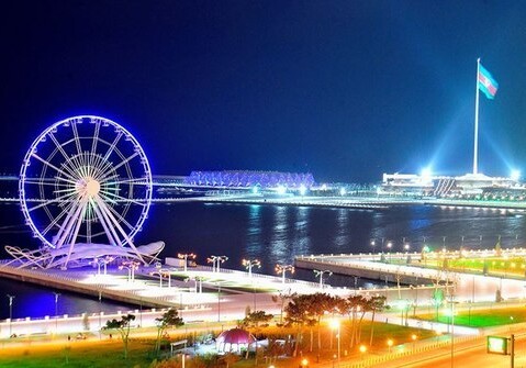 Баку вошел в первую тройку популярных городов СНГ в новогодние праздники