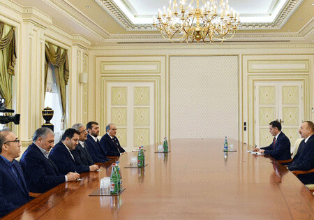 Президент Ильхам Алиев принял губернатора иранской провинции Западный Азербайджан