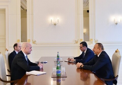 Президент Азербайджана принял председателя правления Инициативы прозрачности добывающих отраслей