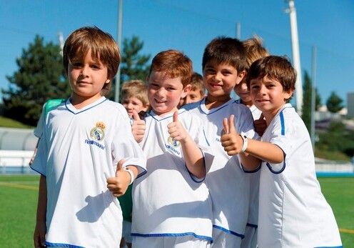 Мадридский «Реал» откроет в Азербайджане футбольную школу