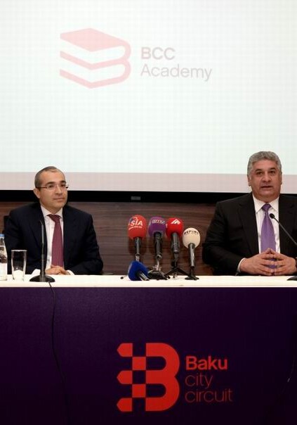 В Баку открылась академия для волонтеров Формулы-1 