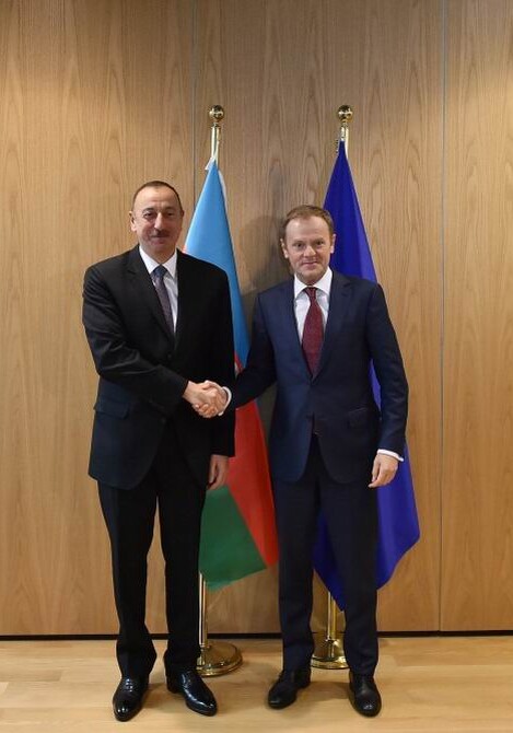 Ильхам Алиев  встретился с президентом Совета Европейского Союза (Добавлено-Фото)