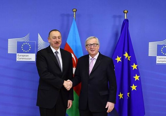 Ильхам Алиев встретился с президентом Еврокомиссии (Фото)