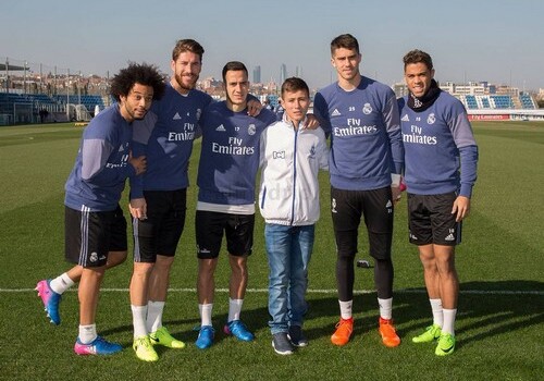 Игроки «Реала» встретились с мальчиком, спасшем 6 человек из самолета «Шапекоэнсе» (Фото)