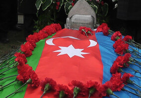 Азербайджанский солдат погиб в результате артиллерийского обстрела врага
