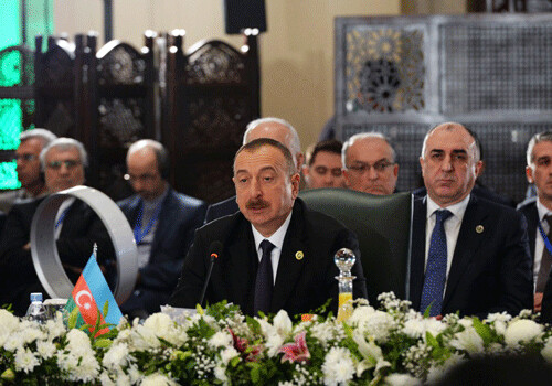 Президент Азербайджана принимает участие в Саммите Организации экономического сотрудничества (Фото-Обновлено)