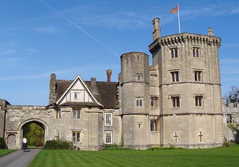 В Англии выставили на продажу замок короля Генриха VIII